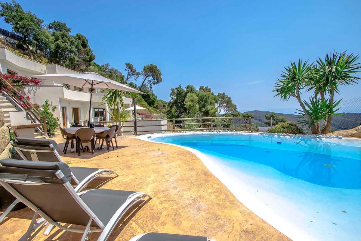Villa Mestra Sant Cebrià de Vallalta Esterno foto