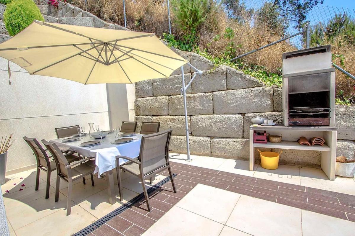 Villa Mestra Sant Cebrià de Vallalta Esterno foto