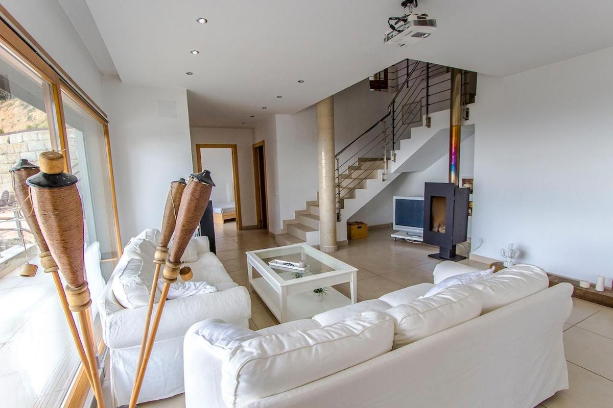 Villa Mestra Sant Cebrià de Vallalta Esterno foto