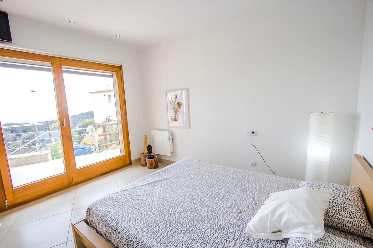 Villa Mestra Sant Cebrià de Vallalta Esterno foto