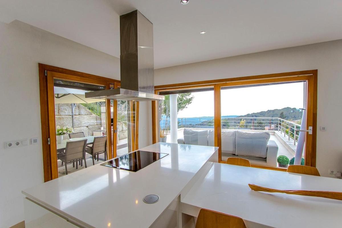Villa Mestra Sant Cebrià de Vallalta Esterno foto