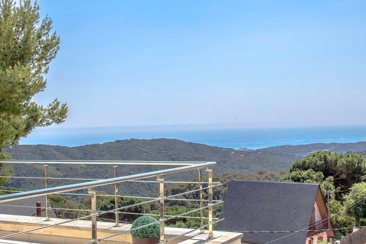 Villa Mestra Sant Cebrià de Vallalta Esterno foto